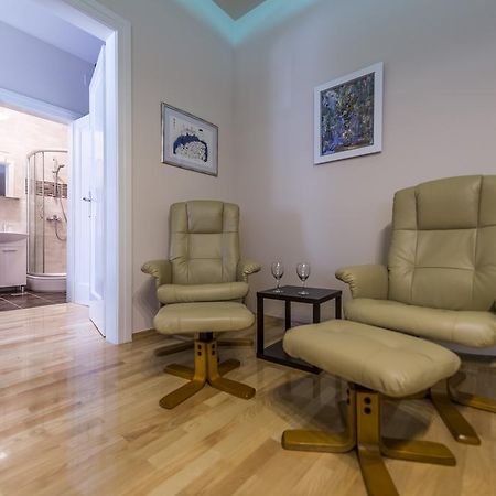 Apartman Cesaric 奥西耶克 外观 照片